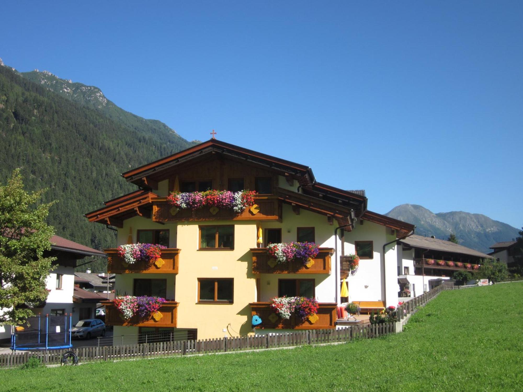 Haus Rosmarie Apartman Neustift im Stubaital Kültér fotó